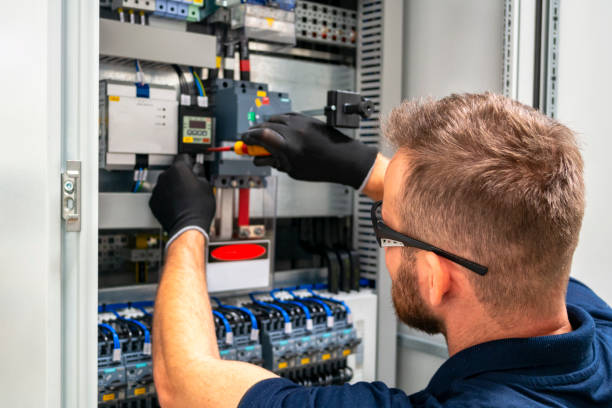 Best Emergency Electrical Repair  in Decatur, MI